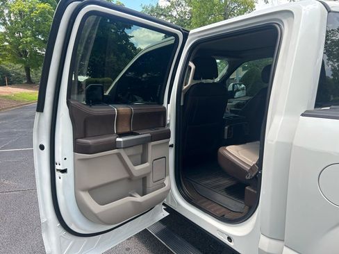 Used 2020 Ford F150 Limited w/ Trailer Tow Package AWD/4WD image 16