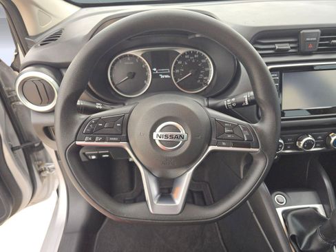 Used 2021 Nissan Versa S image 13
