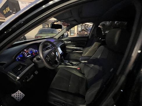 Used 2013 Honda Crosstour EX image 12