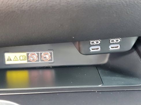 Used 2024 Lexus UX 250h 250h Base image 28