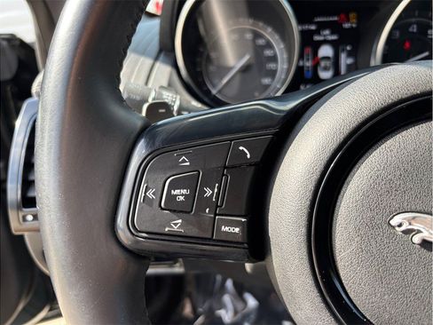Used 2014 Jaguar F-TYPE Convertible image 25