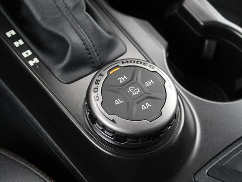 Used 2021 Ford Bronco Badlands image 20