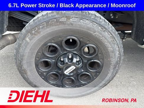 Used 2025 Ford F350 Lariat w/ Lariat Ultimate Package AWD/4WD image 10