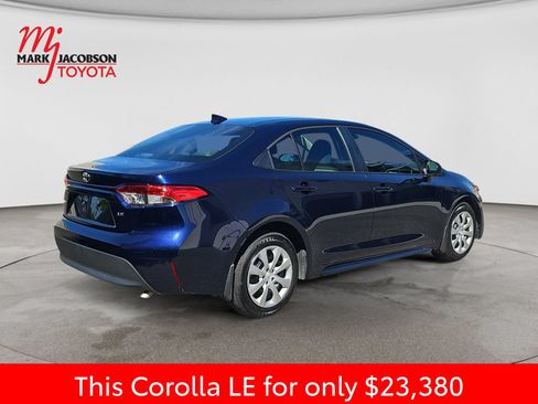 Used 2025 Toyota Corolla LE FWD image 9