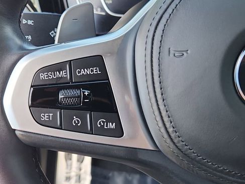 Used 2021 BMW 330i xDrive Sedan w/ M Sport Package image 17