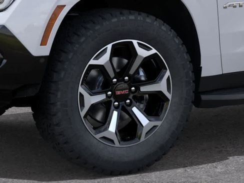 New 2026 GMC Yukon XL AT4 AWD/4WD image 9