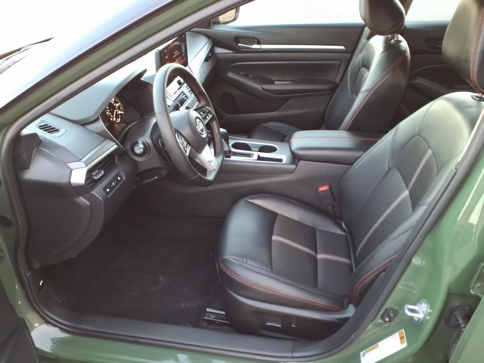 Used 2026 Nissan Altima 2.5 SR FWD image 15