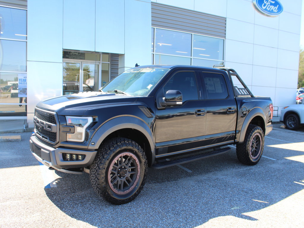 Used 2019 Ford F150 Raptor w/ Equipment Group 802A Luxury AWD/4WD image 4