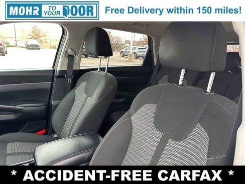 Used 2021 Kia Sorento LX image 9