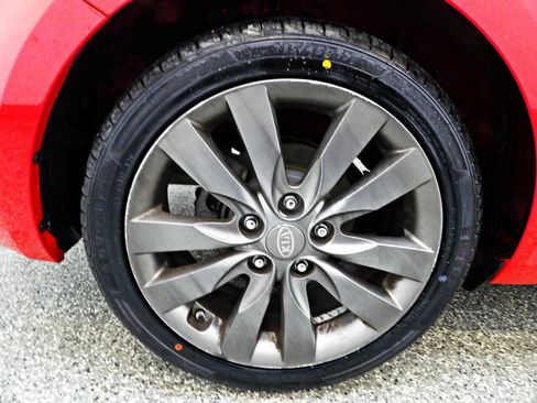 Used 2011 Kia Forte Koup SX w/ Leather Pkg image 18