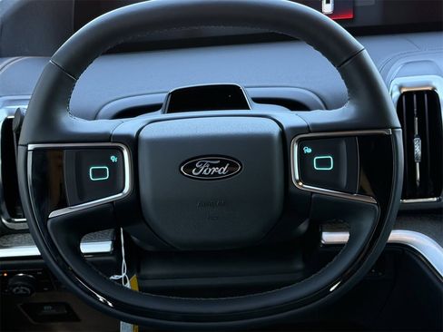 New 2025 Ford Expedition Tremor image 34