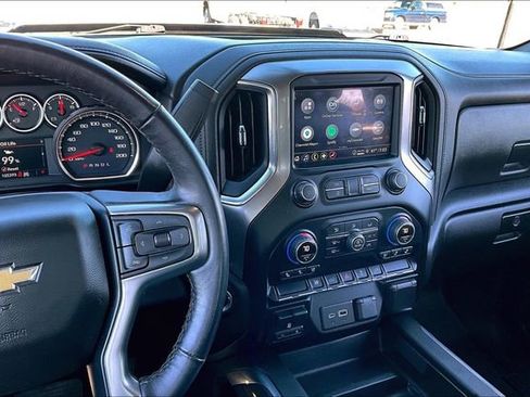 Used 2022 Chevrolet Silverado 3500 LTZ w/ LTZ Convenience Package image 10