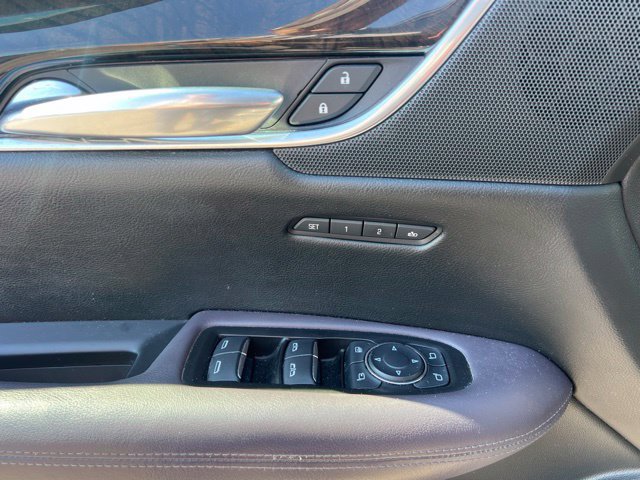 Used 2017 Cadillac XT5 Premium Luxury AWD/4WD image 22