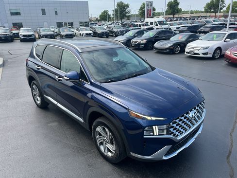 Used 2022 Hyundai Santa Fe SEL w/ Convenience + Premium Package AWD/4WD image 5