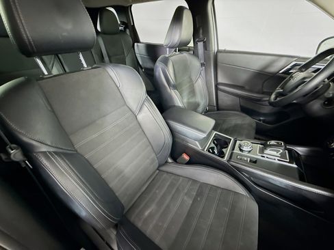 Used 2024 Mitsubishi Outlander SE Black Edition FWD image 35