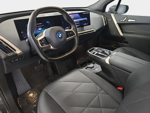 Certified 2024 BMW iX xDrive50 w/ Premium Package AWD/4WD image 19