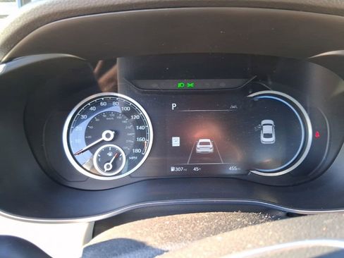 New 2026 Genesis G70 2.5T image 14