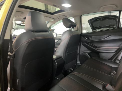 Used 2021 Subaru Crosstrek 2.5i Limited w/ Moonroof Package 2 AWD/4WD image 7