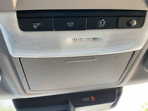 Used 2022 Mitsubishi Outlander ES AWD/4WD image 28