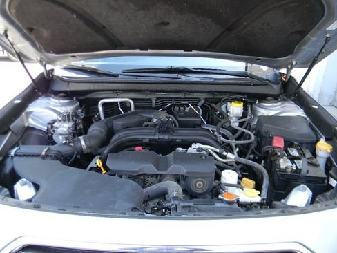 Used 2018 Subaru Outback 2.5i Premium AWD/4WD image 7