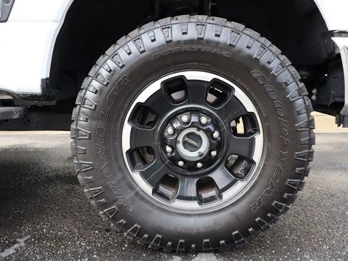 Used 2025 Ford F350 XLT w/ Tremor Off-Road Package AWD/4WD image 11