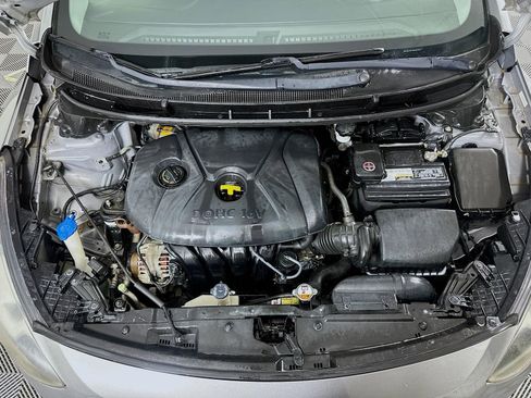 Used 2013 Hyundai Elantra GT FWD image 27