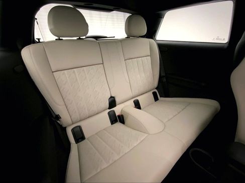 Certified 2025 MINI Cooper S image 15