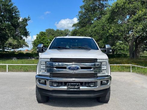 Used 2019 Ford F250 King Ranch w/ King Ranch Ultimate Package AWD/4WD image 2