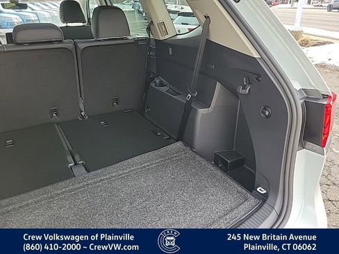 New 2026 Volkswagen Atlas SEL Premium R-Line image 58