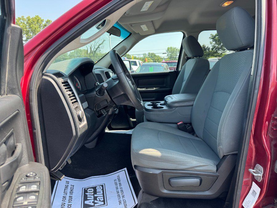 Used 2014 RAM 1500 ST w/ SXT Appearance Group AWD/4WD image 15