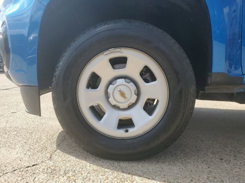 Used 2022 Chevrolet Colorado W/T w/ WT Convenience Package image 7