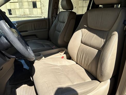 Used 2005 Honda Odyssey EX-L image 41
