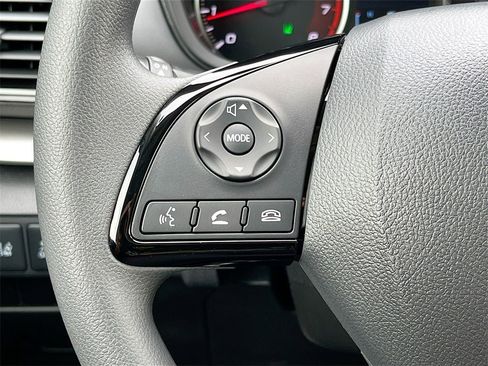 New 2025 Mitsubishi Eclipse Cross LE image 31