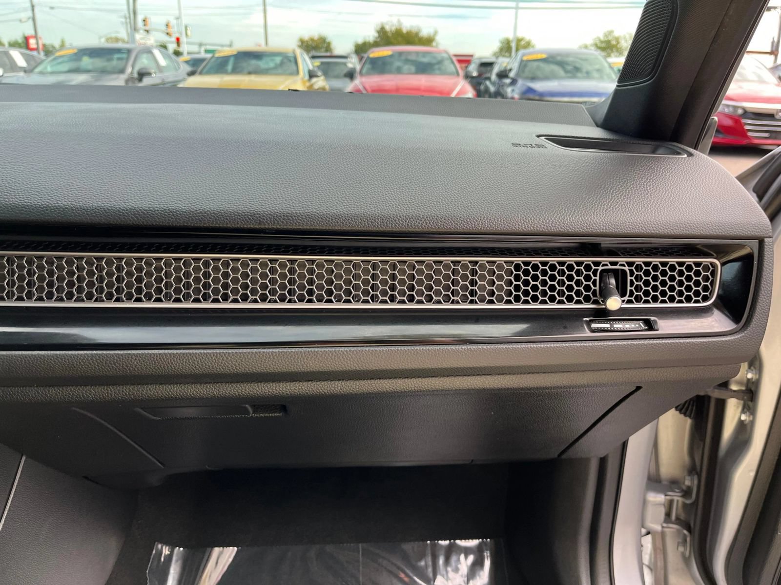 Used 2022 Honda Civic Sport image 18