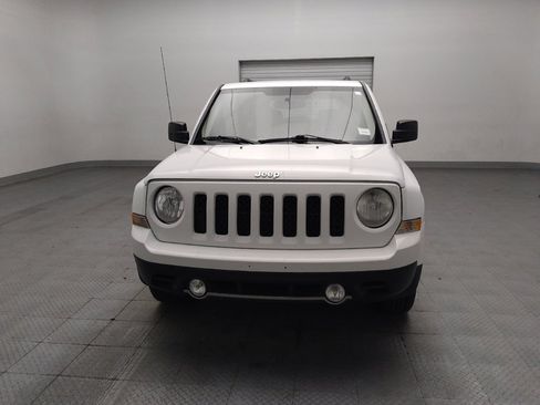 Used 2016 Jeep Patriot High Altitude FWD image 15
