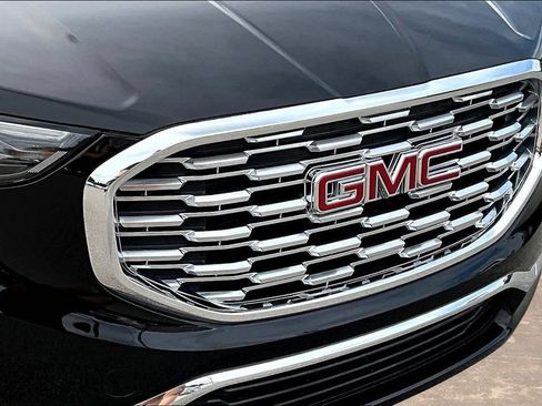 Used 2018 GMC Terrain Denali w/ Comfort Package AWD/4WD image 35