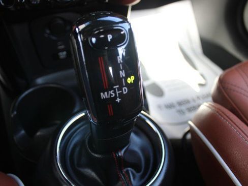 Used 2021 MINI Cooper S image 11