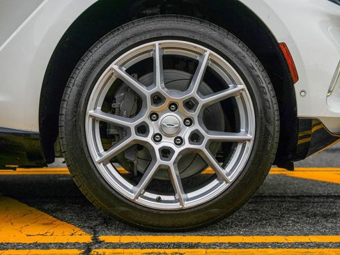 Used 2021 Aston Martin DBX image 62