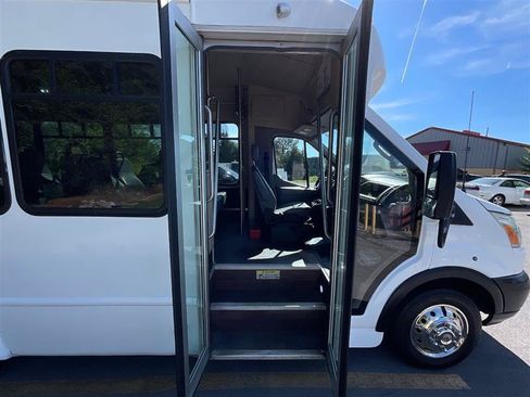 Used 2019 Ford Transit 350 138 DRW w/ Shuttle Bus Prep Package RWD image 13