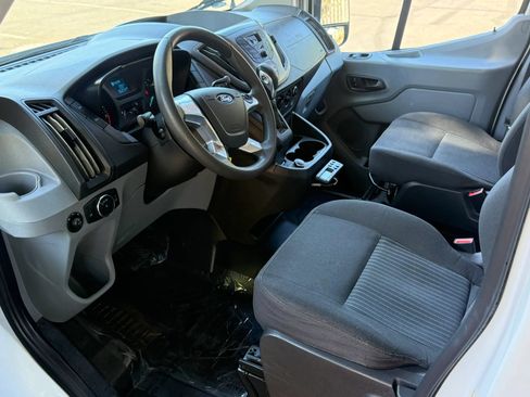 Used 2019 Ford Transit 250 148 Medium Roof RWD image 13