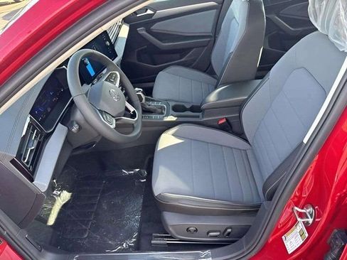 New 2026 Volkswagen Jetta SE image 6