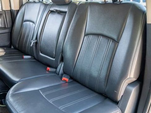 Used 2012 RAM 1500 Laramie RWD image 33