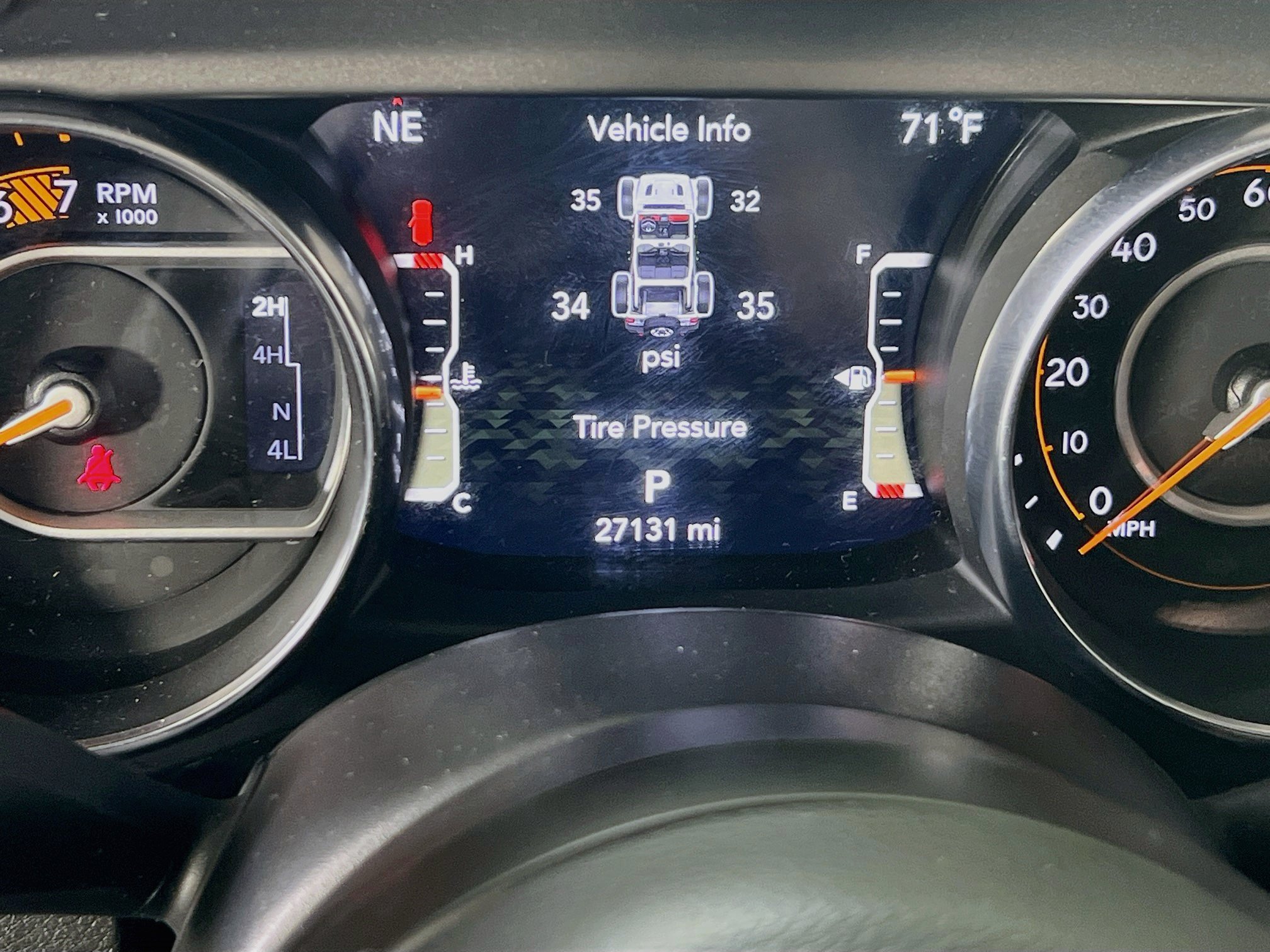 Used 2023 Jeep Wrangler Sport AWD/4WD image 12