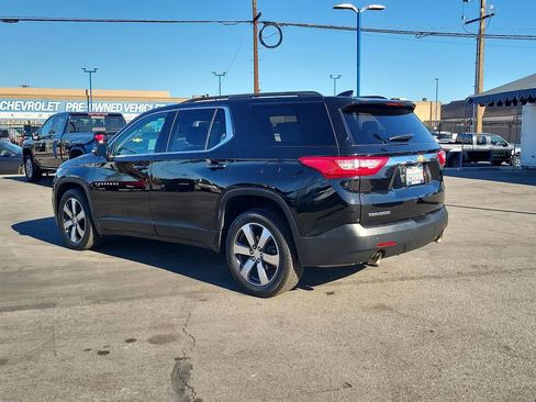Certified 2020 Chevrolet Traverse LT w/ LT Premium Package image 32