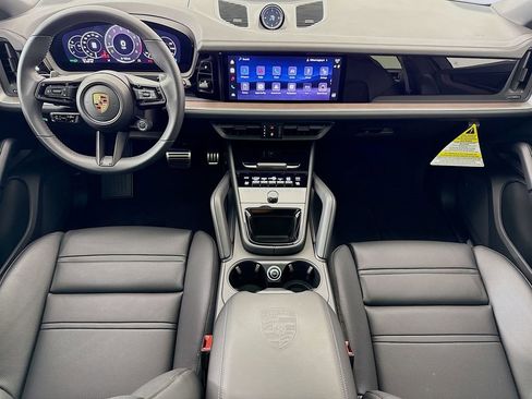 Certified 2026 Porsche Cayenne S image 28