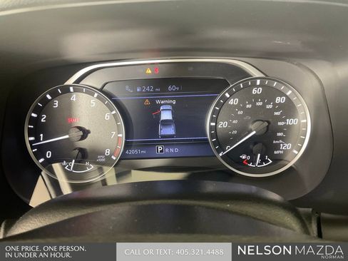 Used 2022 Nissan Frontier SV w/ Technology Package RWD image 45