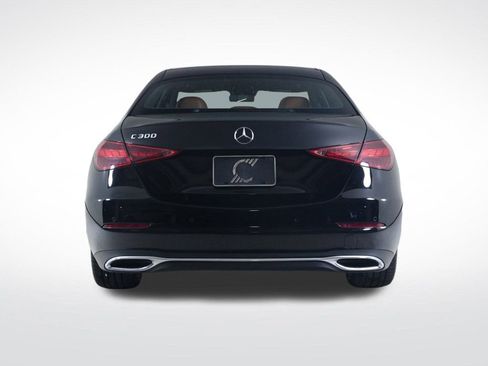 Used 2023 Mercedes-Benz C 300 Sedan image 4