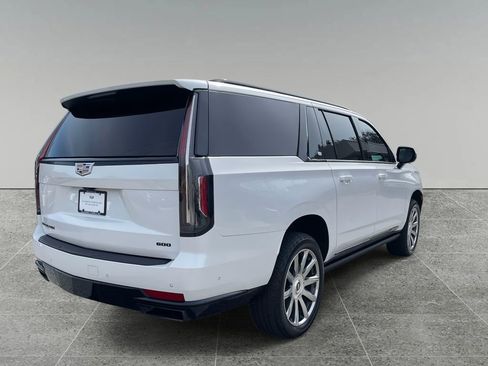 Used 2022 Cadillac Escalade ESV Sport Platinum w/ Heavy-Duty Trailer Package image 5