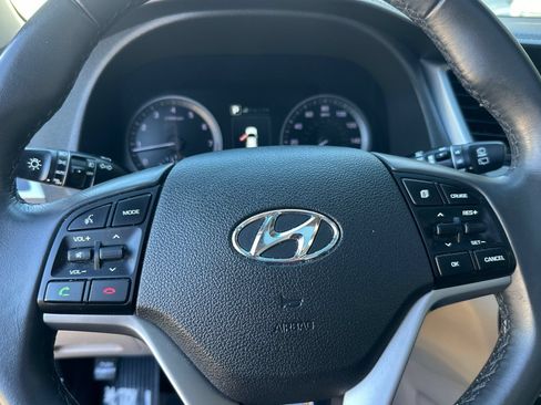 Used 2016 Hyundai Tucson Limited w/ Option Group 03 FWD image 35