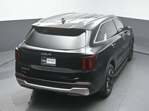 Used 2025 Kia Sorento S FWD image 48